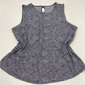 Lululemon floral tank top black & white​​​​​​​​​​​